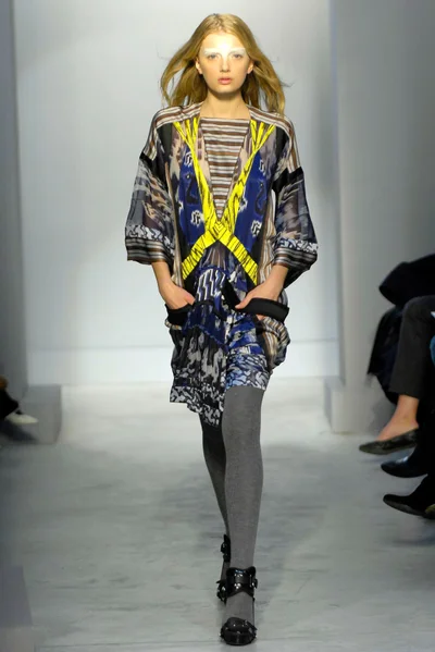 Look 24